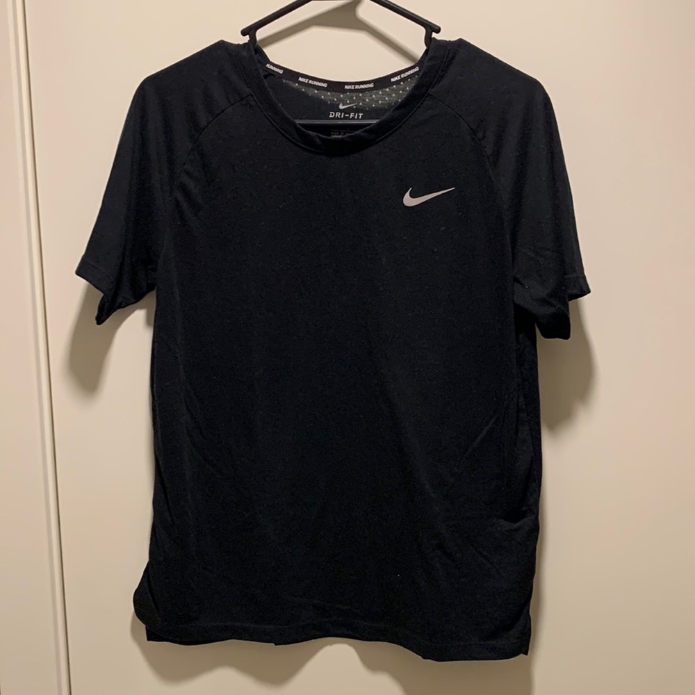 NIKE RUNNING DRI-FIT WORKOUT SHIRT